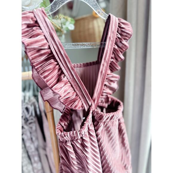 New Sugarplum Velvet Ruffle Strap Pinafore Dress 2T - Picture 3 of 4